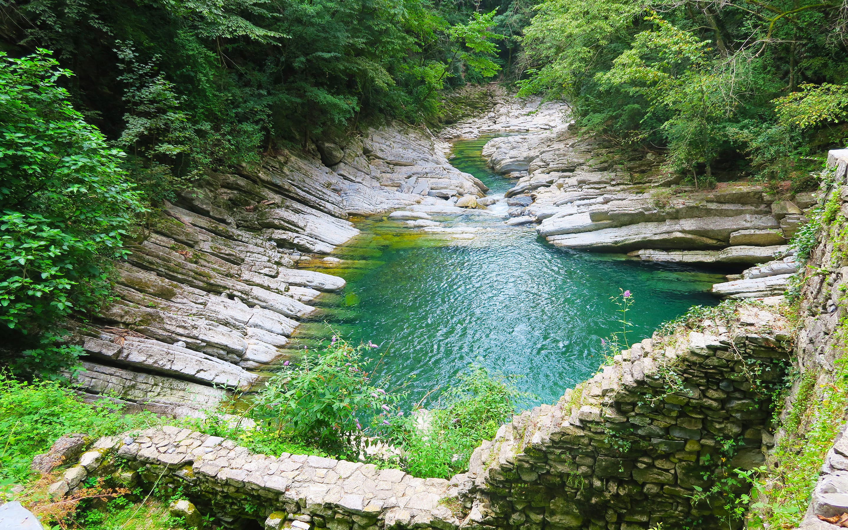 Durchs Valle di Muggio zum Comersee