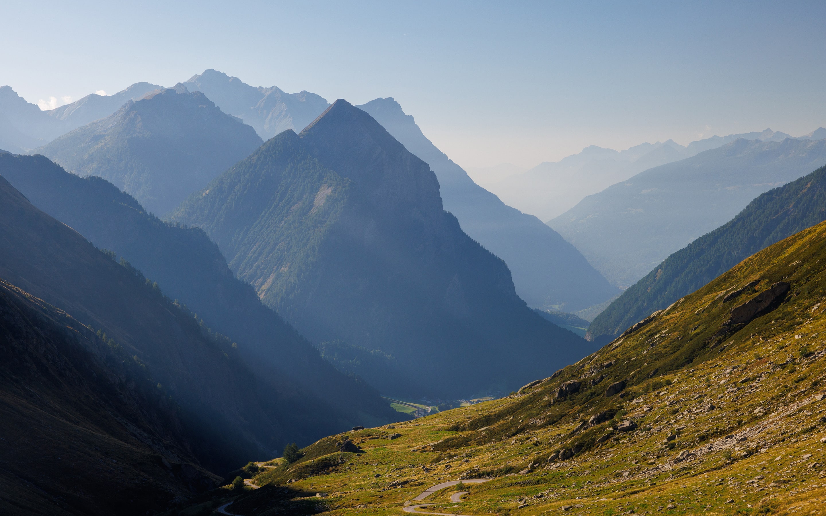 Val Blenio – Greinaebene – Val Lumnezia