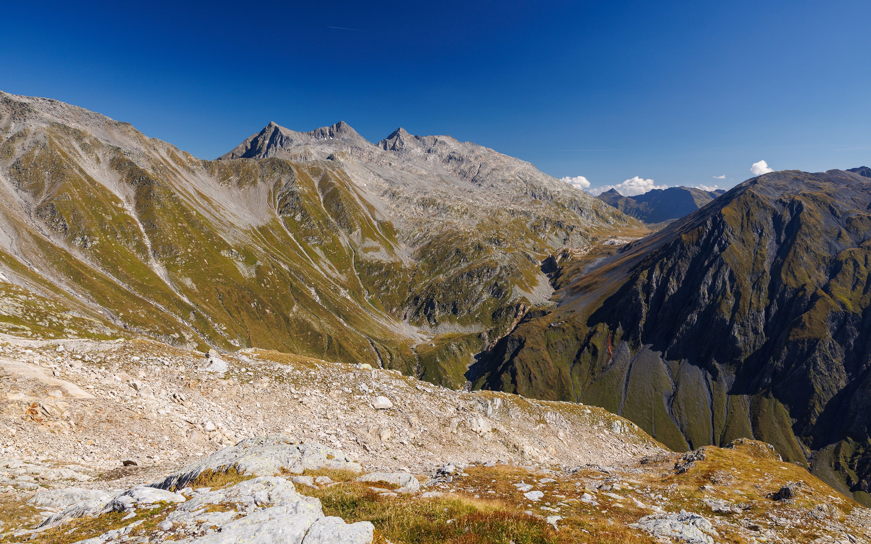 Val Blenio – Greinaebene – Val Lumnezia