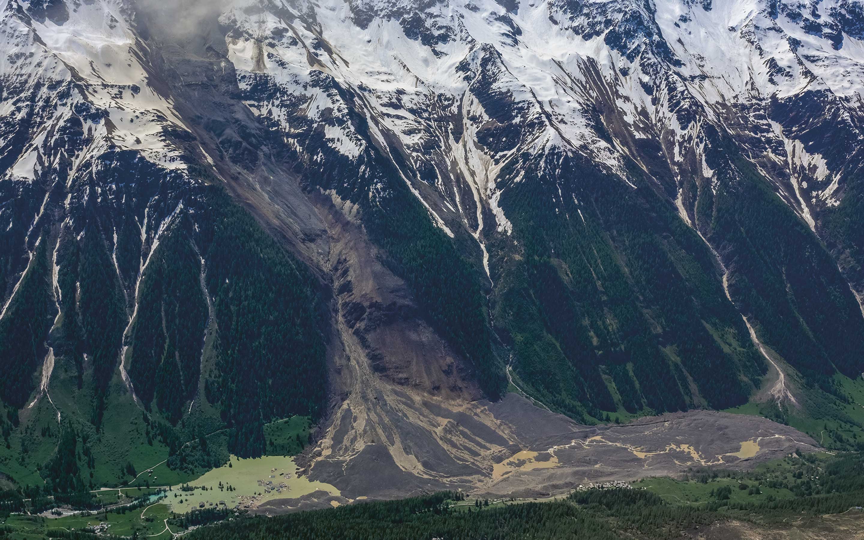 Bergsturz-Blatten-Swisstopo_Rappid_Mapping_2025_May_30_Blatten-Bietschhorn_DSC6488_1
